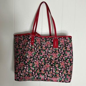 Floral Coach Pocketbook with Clutch